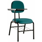 cadeira escolar almofadada Francisco Morato
